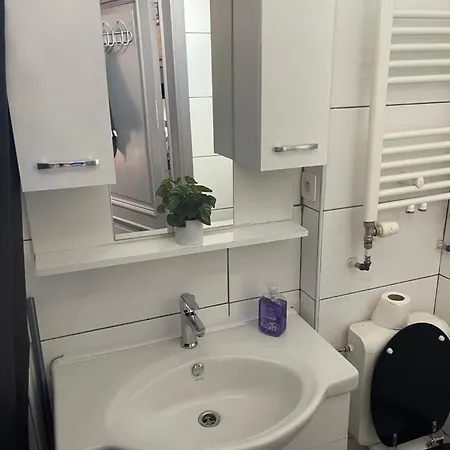Big Private Apartment In The Heart Of Amberes Exterior foto